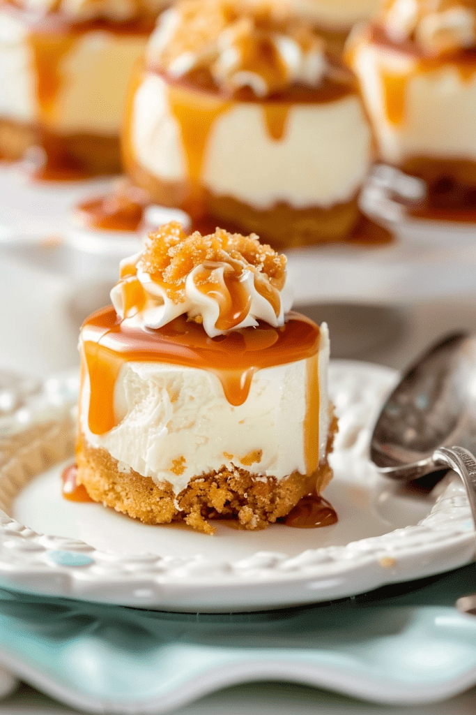 Delicious Mini Cheesecakes with Salted Caramel