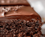 Delicious Chocolate Wacky Cake Recipes: Vegan Delight with Storage Tips