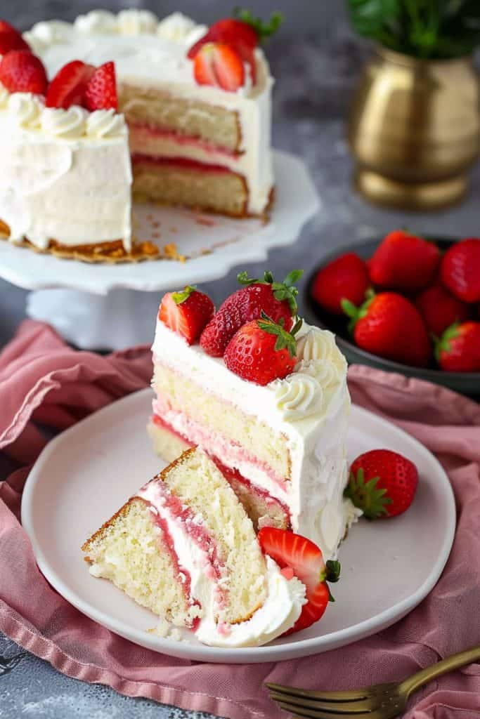 Assembling the Strawberry Mascarpone Cake