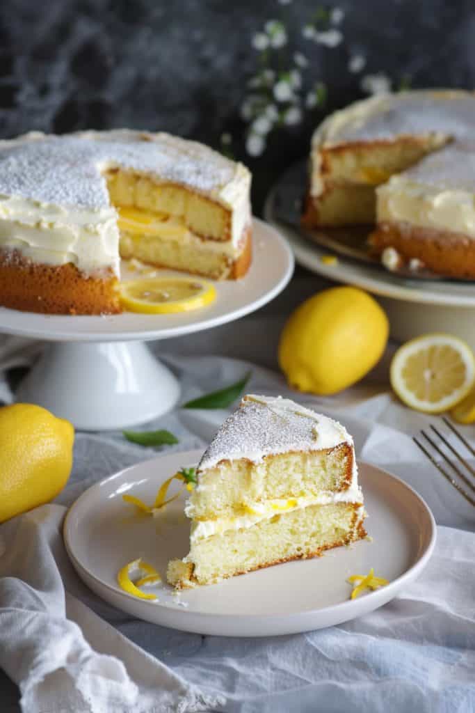 Assembly the Lemon Mascarpone Cake