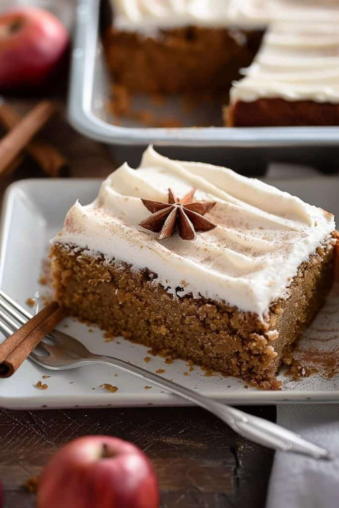 Delicious Spiced Applesauce Cake