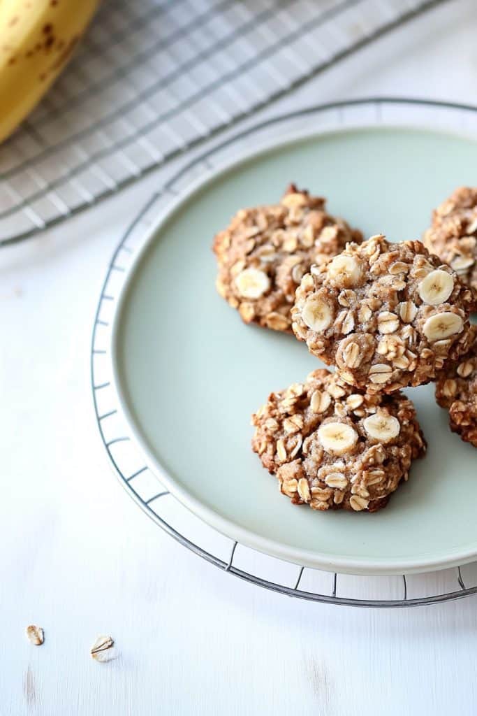 3 Ingredient Peanut Butter Banana Breakfast Cookies 