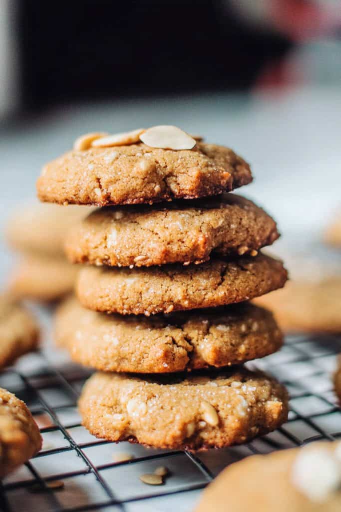 Storage the Vegan Almond Cookies