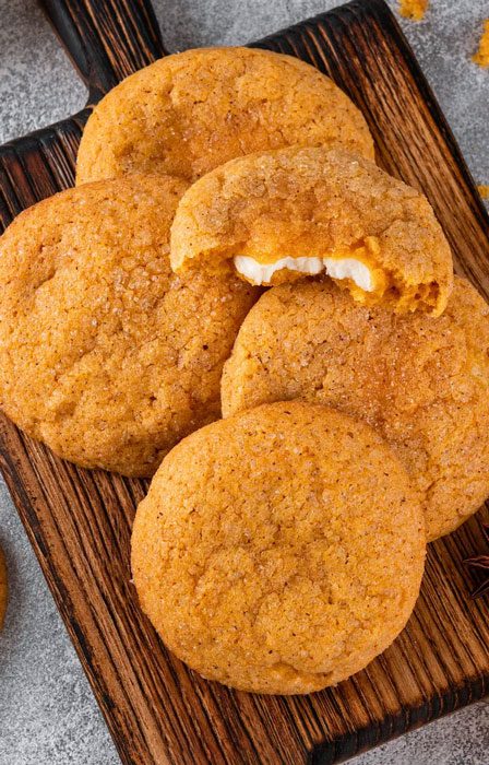 Baking Pumpkin Cookies