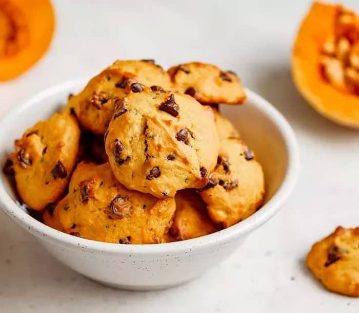 Delicious Pumpkin Chocolate Chip Cookies