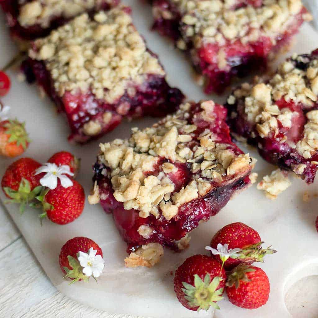 6. Mixed Berry Oatmeal Bars