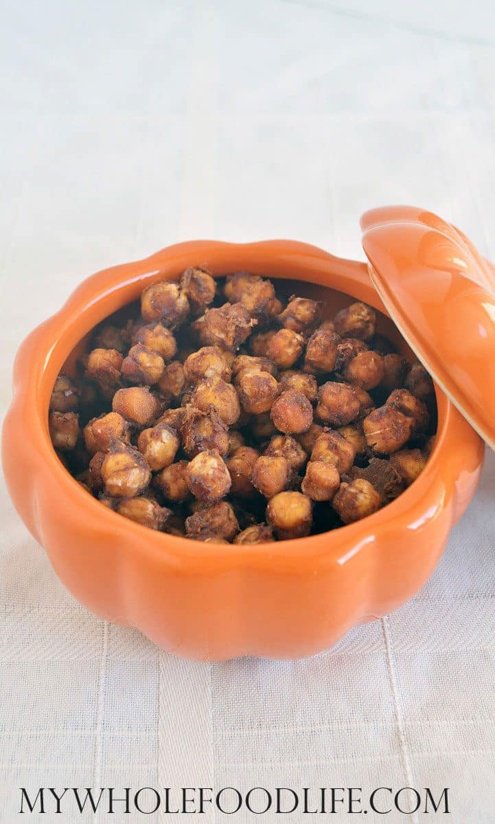 18. Pumpkin Spice Roasted Chickpeas