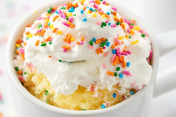 Funfetti Mug Cake