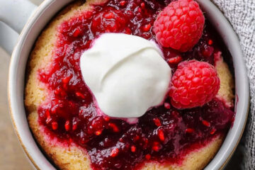 Raspberry Mug Cake