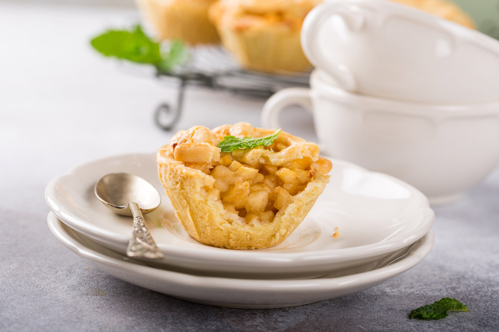 Baking Mini Apple Pies