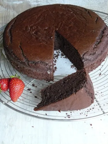 15-Minute Chocolate Cake Recipe