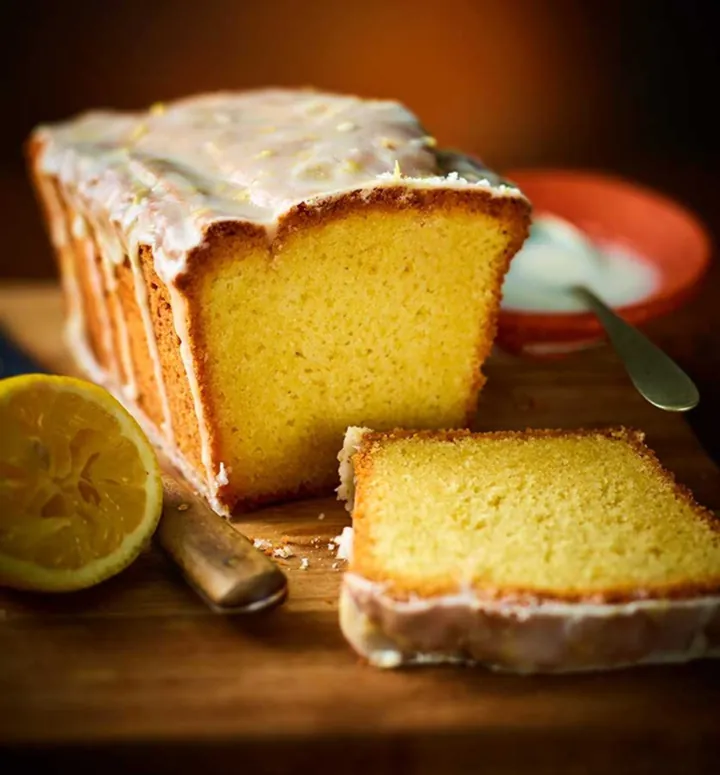 Air Fryer Lemon Drizzle Cake