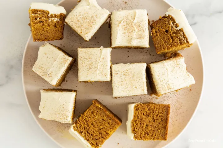 Easy Pumpkin Cake