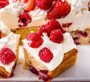 Eton Mess Traybake