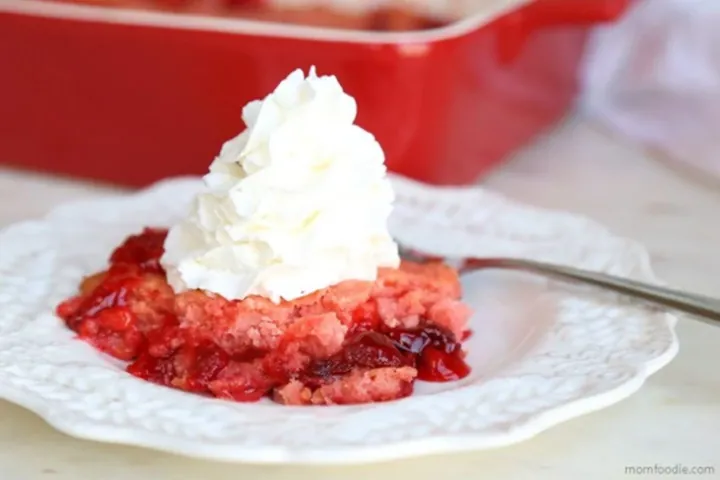 Quick Strawberry Dump Cake