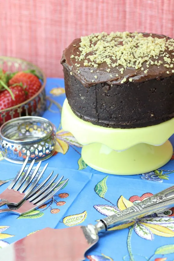 Raw Chocolate Cake Recipe