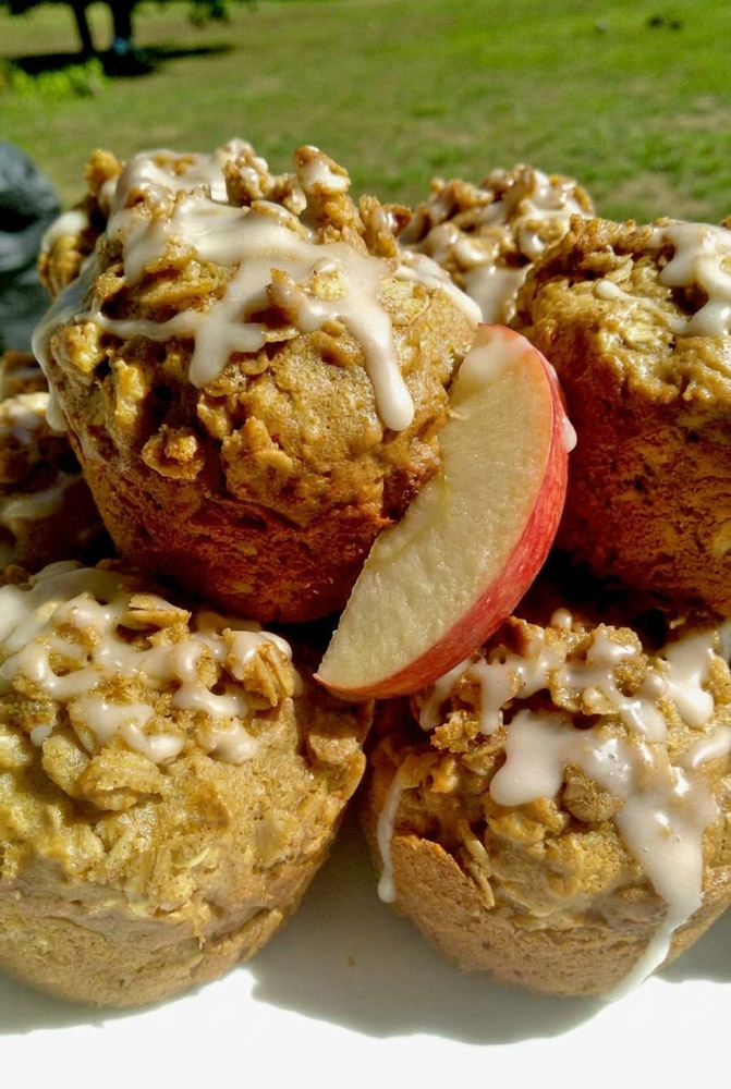 Apple Cinnamon Oatmeal Muffins