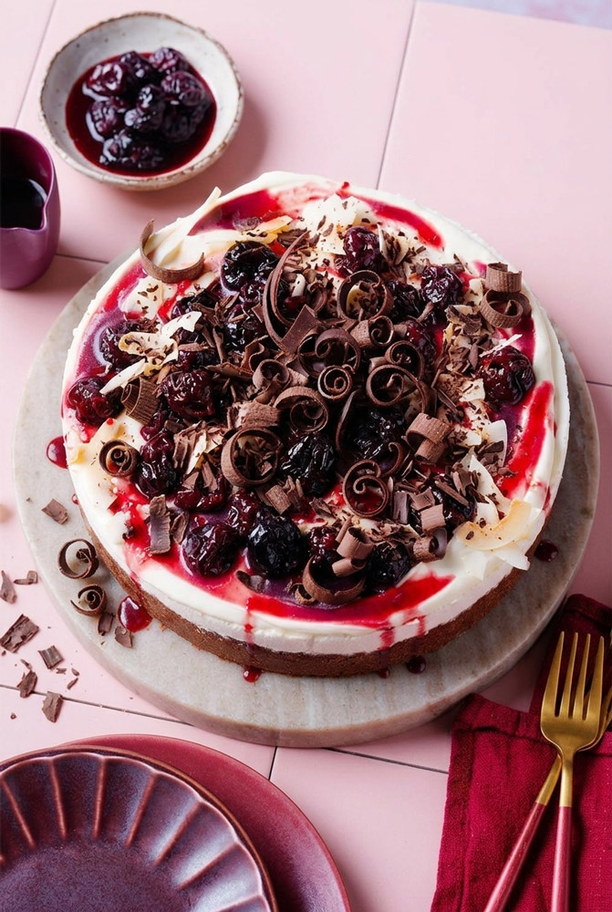 Cherry Ripe Cheesecake