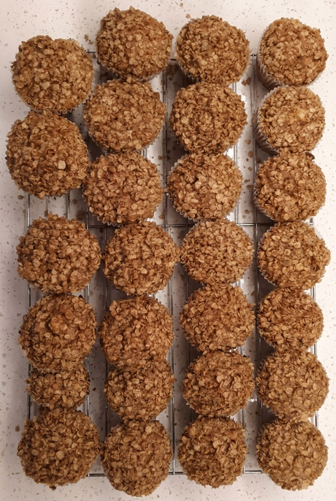 Customizations Apple Cinnamon Oatmeal Muffins