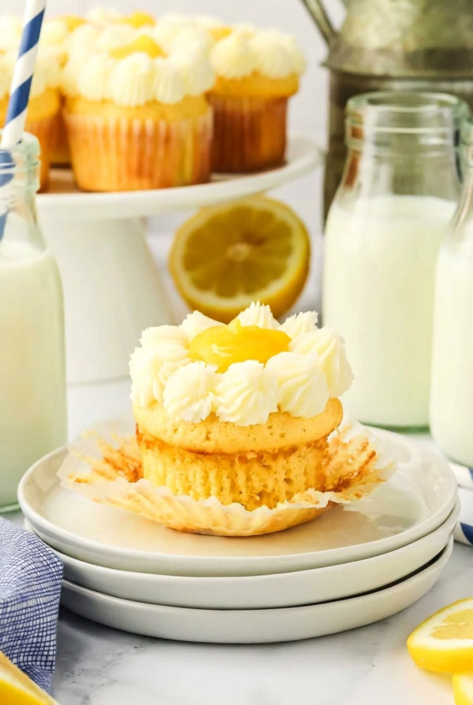 Serving Lemon Stuffed Cupcakes