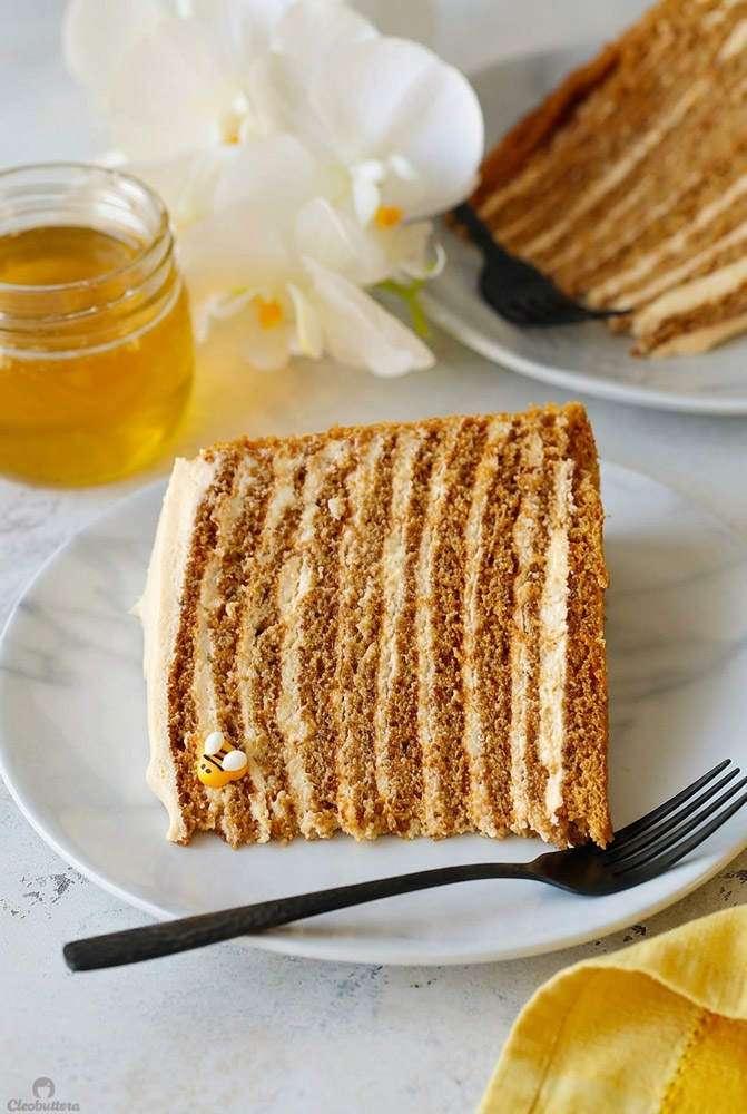 Serving Russian Honey Cake